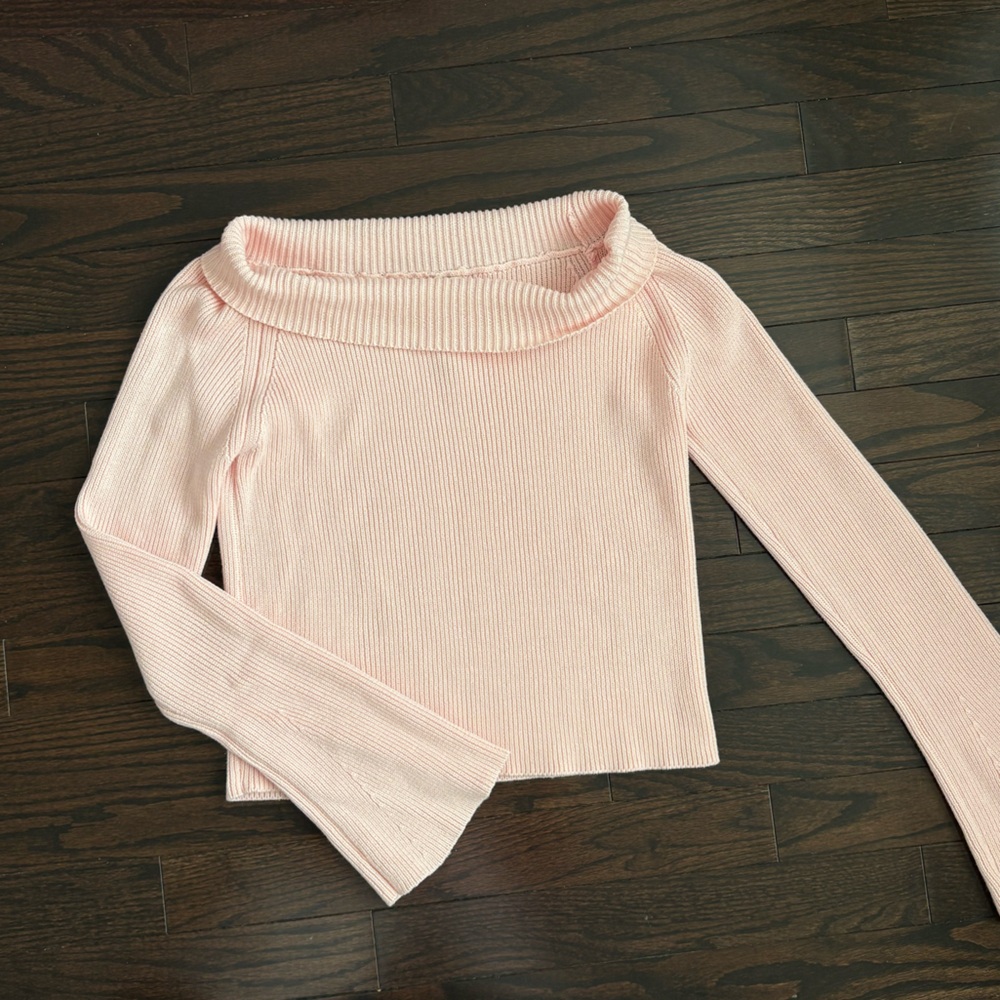 Elegant Pink Off-Shoulder Sweater